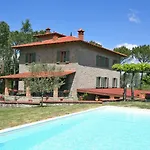 Lo Scoiattolo By Posarellivillas * Subbiano