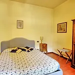 Lo Scoiattolo By Posarellivillas וילה Subbiano