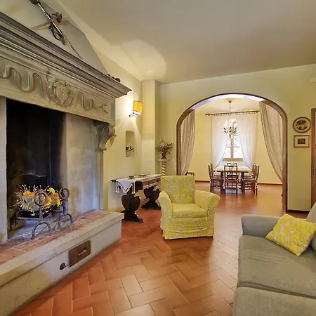Lo Scoiattolo By Posarellivillas Villa *