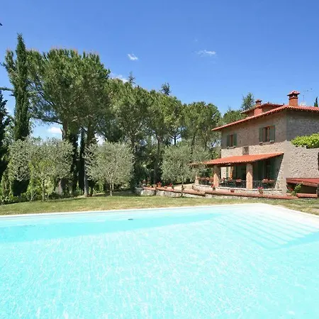 Villa Lo Scoiattolo By Posarellivillas *